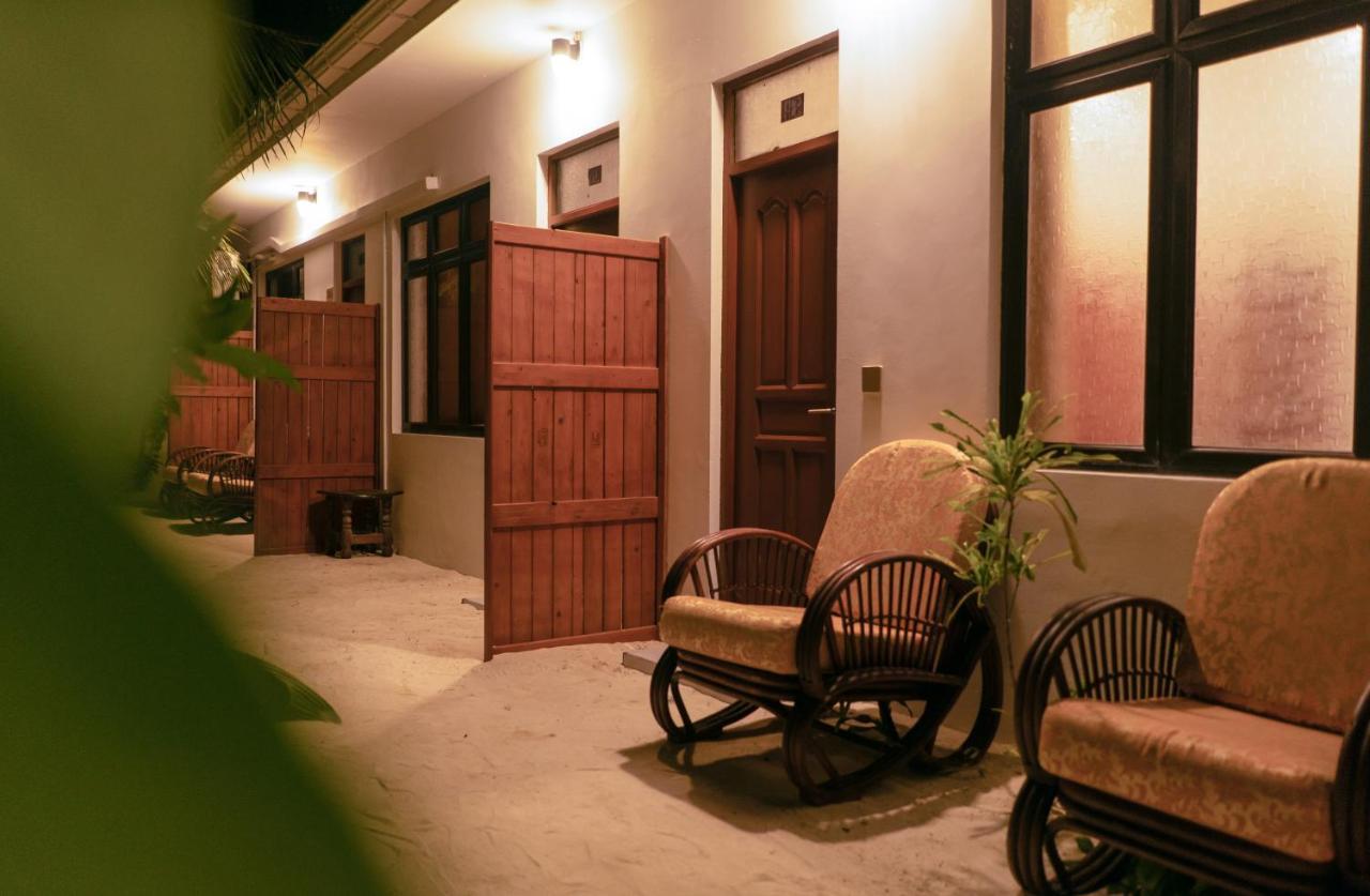 Feridhoo Inn Екстериор снимка
